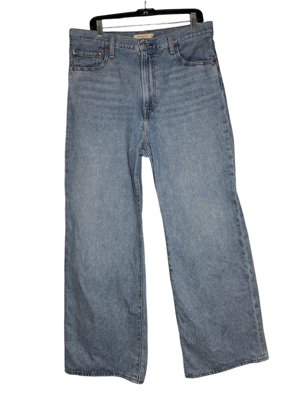 Levi’s Ribcage Wide Leg Jeans High Waisted Lighter Blue Wash Size 32
